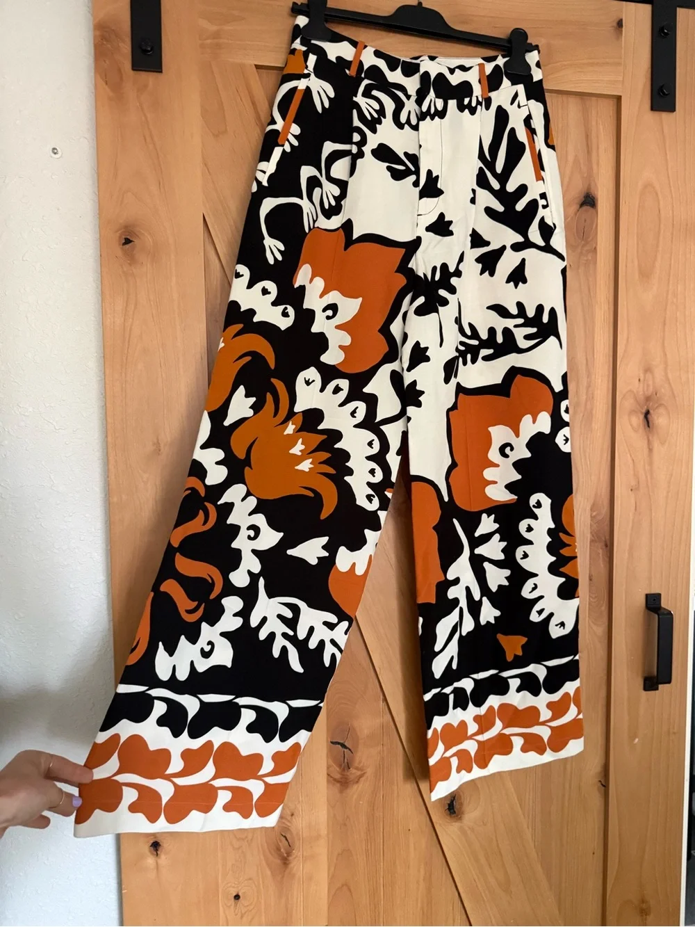 Zara Wide-Leg Floral Abstract Trousers, Black, White & Rust, Printed Pant,S, NWT - Picture 2 of 5